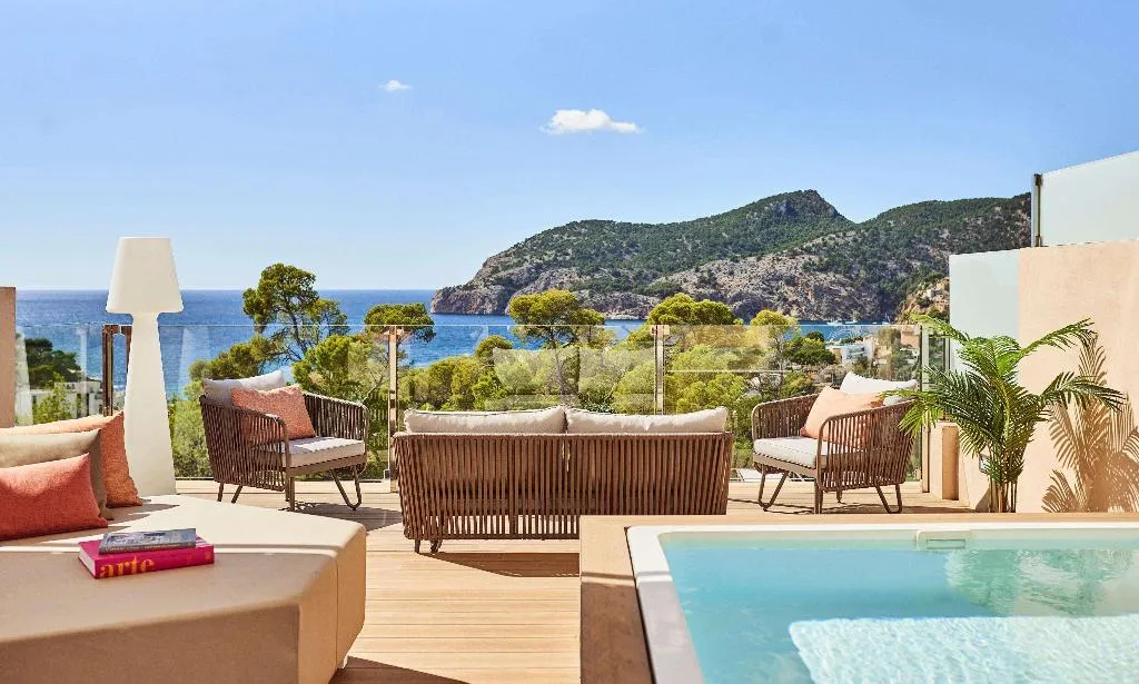 Room, Zafiro Palace Andratx, Majorca