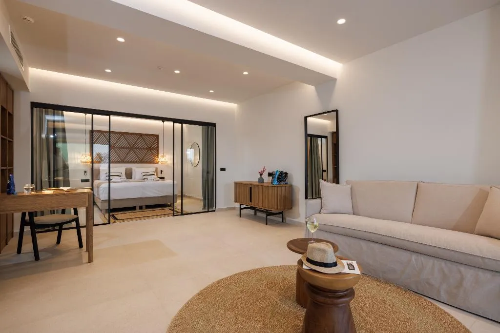 SUITE DELUXE GARDEN VIEW Room, Deos Luxury Suites, Crete