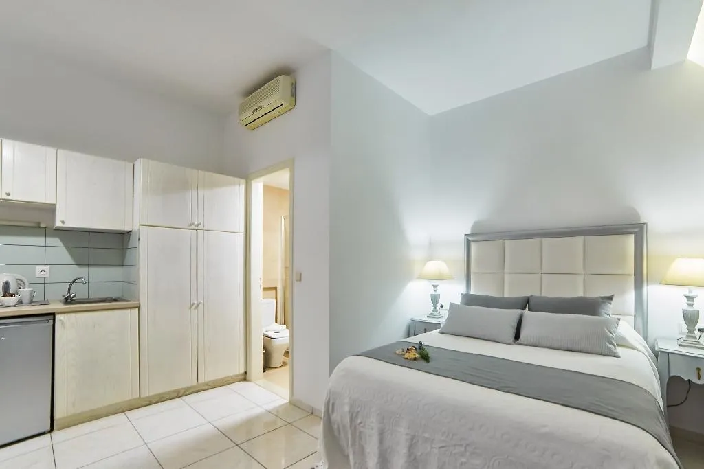 STUDIO SUPERIOR CAPACITY 3 Room, Villa Mare Monte, Crete