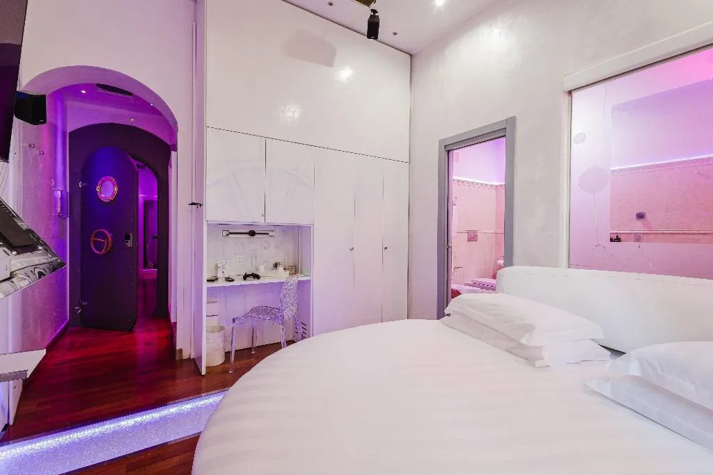 JUNIOR SUITE STANDARD Room, Hotel Trecento, Rome