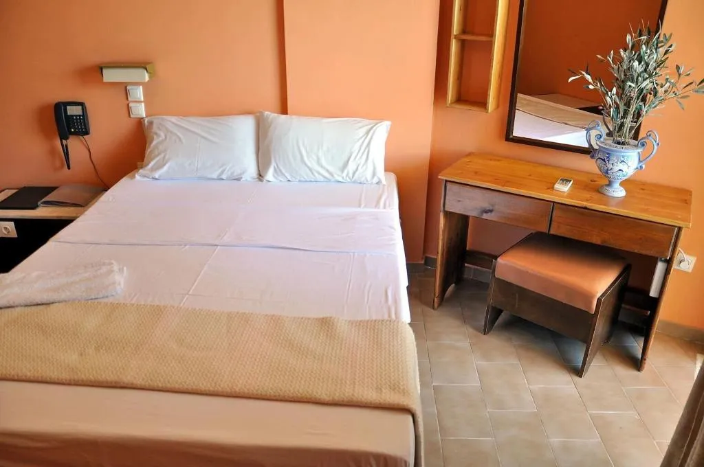 Room, Valais Hotel, Zante