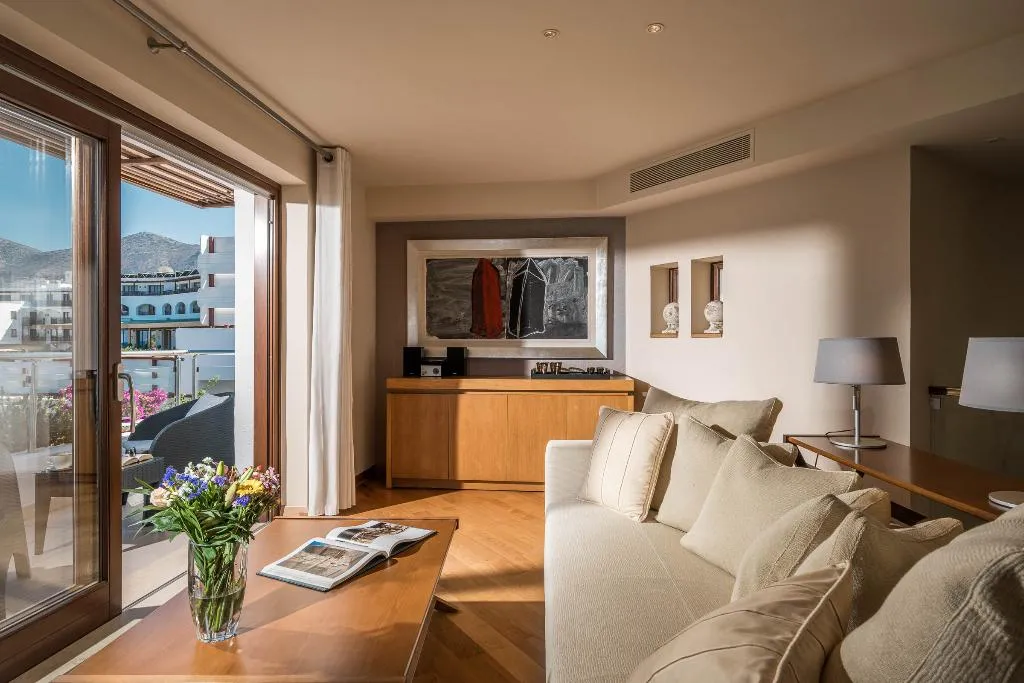 VILLA WITH PRIVATE POOL Room, Creta Maris Resort-All Inclusive, Crete