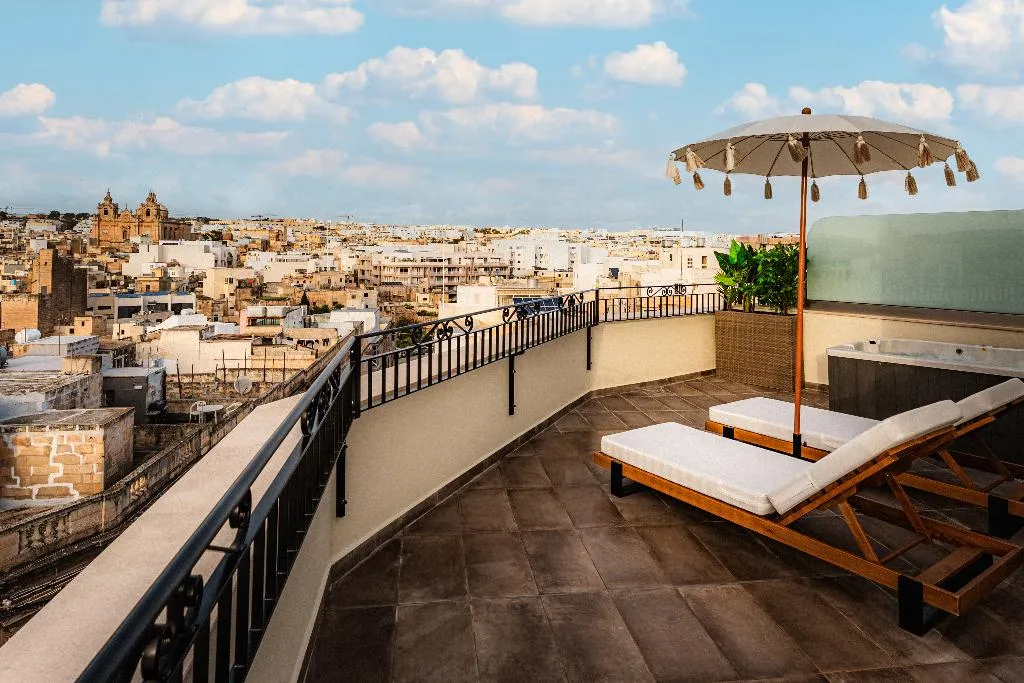 Terrace, Royale Sainte Helene Boutique Hotel, Malta