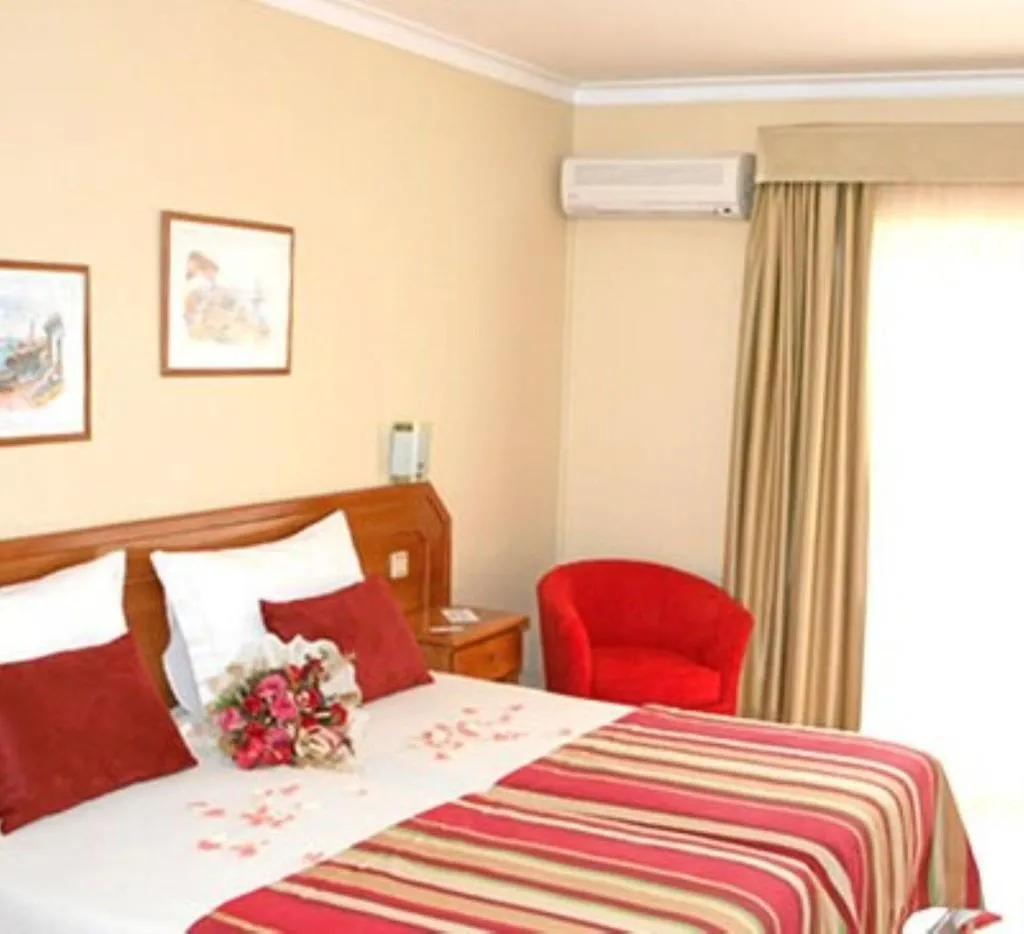 Room, Peninsular, Porto
