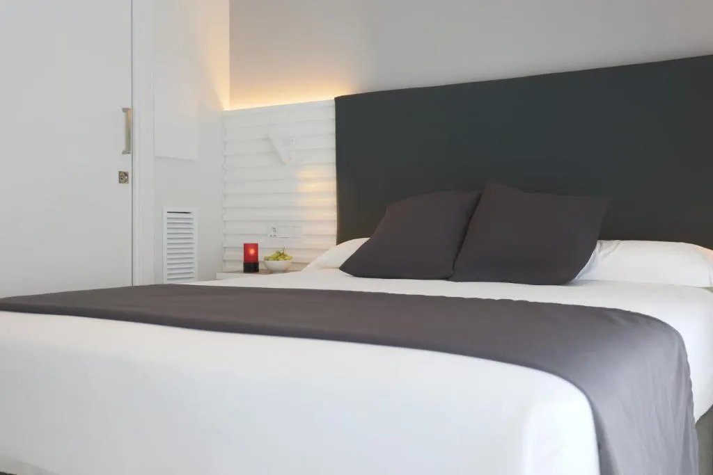 DOUBLE CAPACITY 3 Room, Sitges, Costa Brava