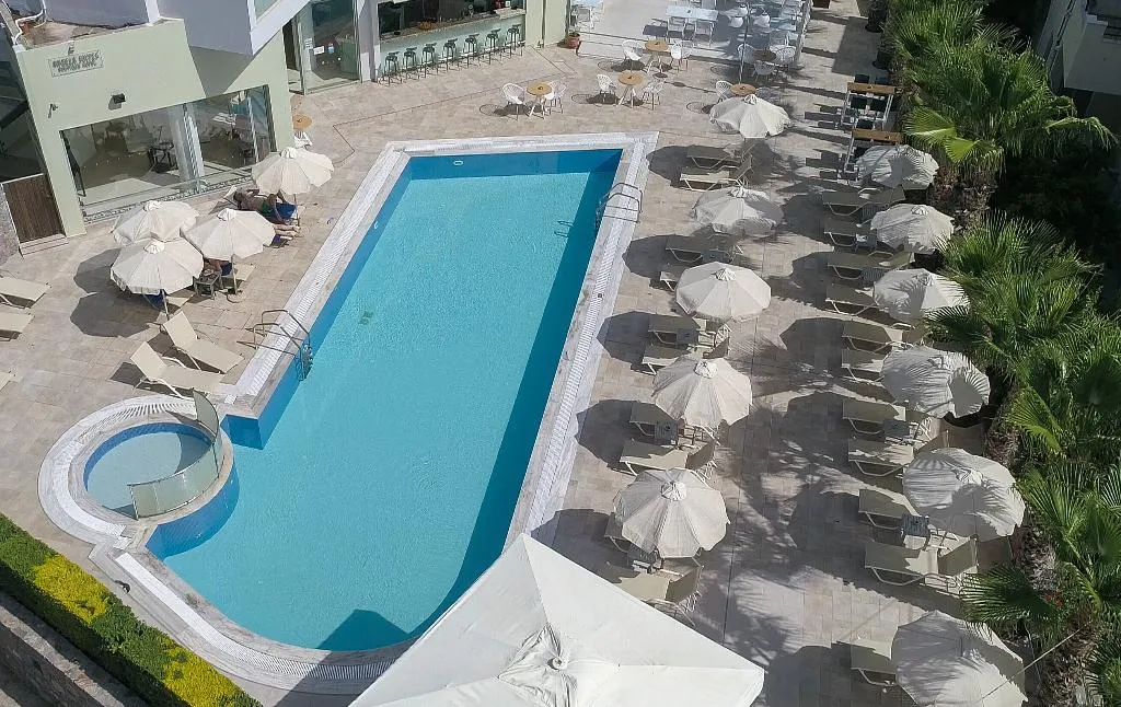 Pool, Angela Suites Boutique Hotel, Crete