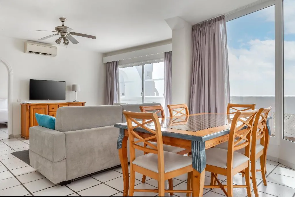 APARTMENT TWO BEDROOMS Room, Santa Barbara Golf & Ocean Golf Club, Tenerife