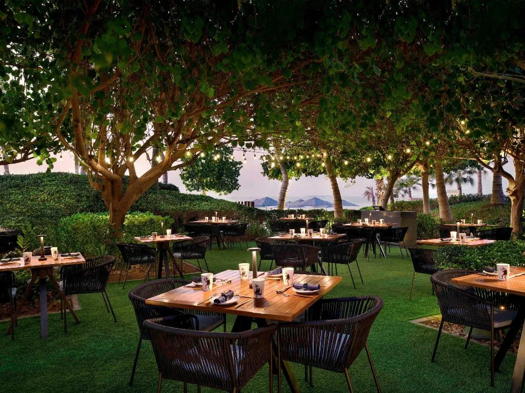 Restaurant, Banyan Tree Dubai, Dubai