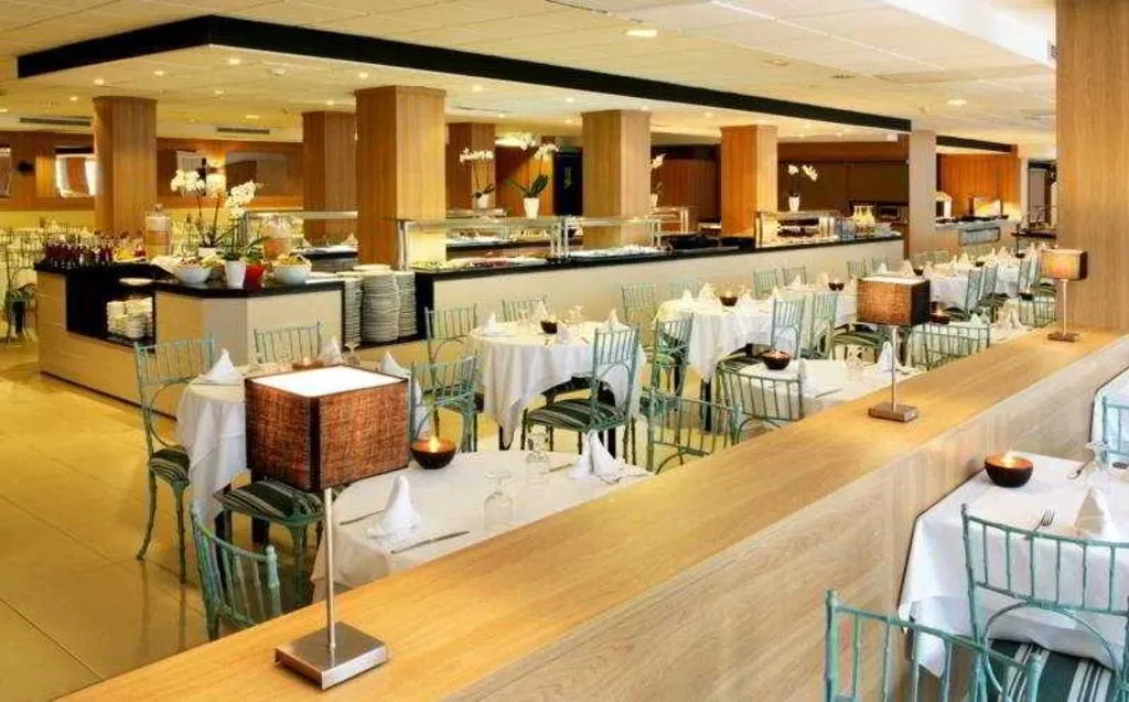 Restaurant, Guitart Central Park Aqua Resort, Costa Brava