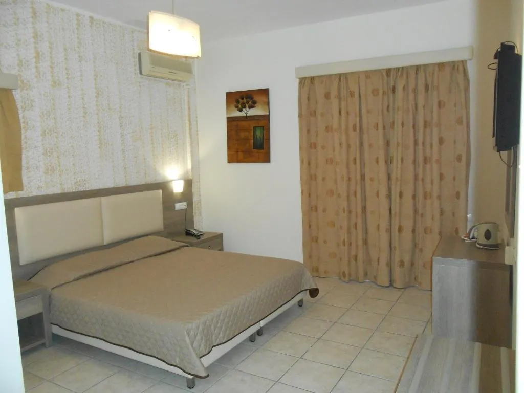 Double or Twin STANDARD Room, Voula, Crete