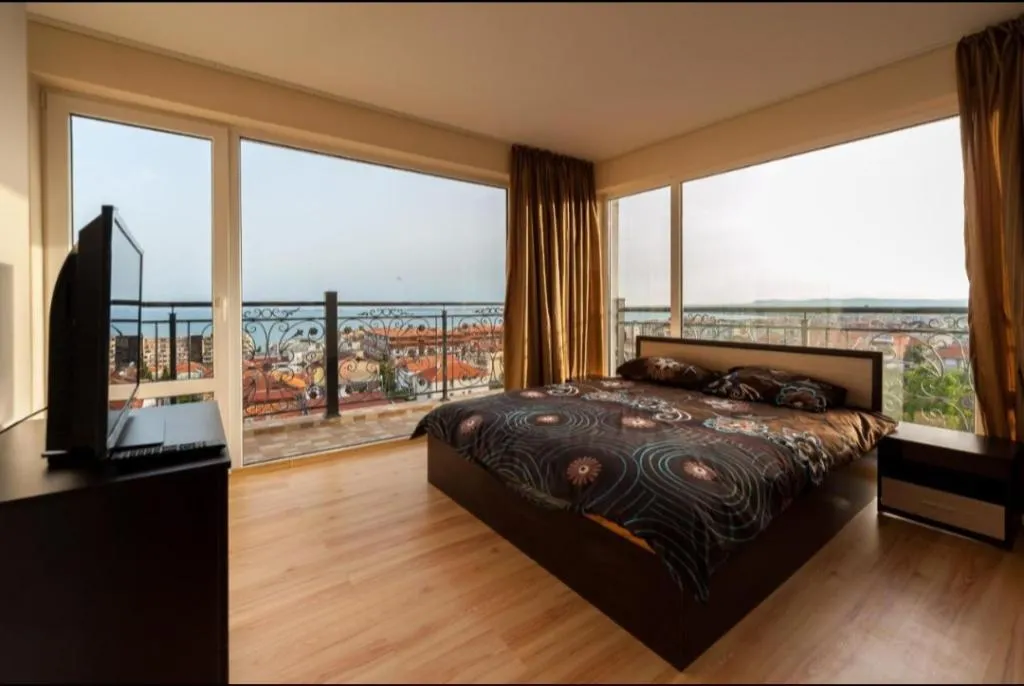 APARTMENT DELUXE SEA VIEW Room, Roel Residence Apartments, Bourgas
