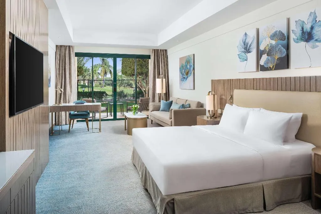 DOUBLE PREMIER Room, Hilton Pyramids Golf, Cairo