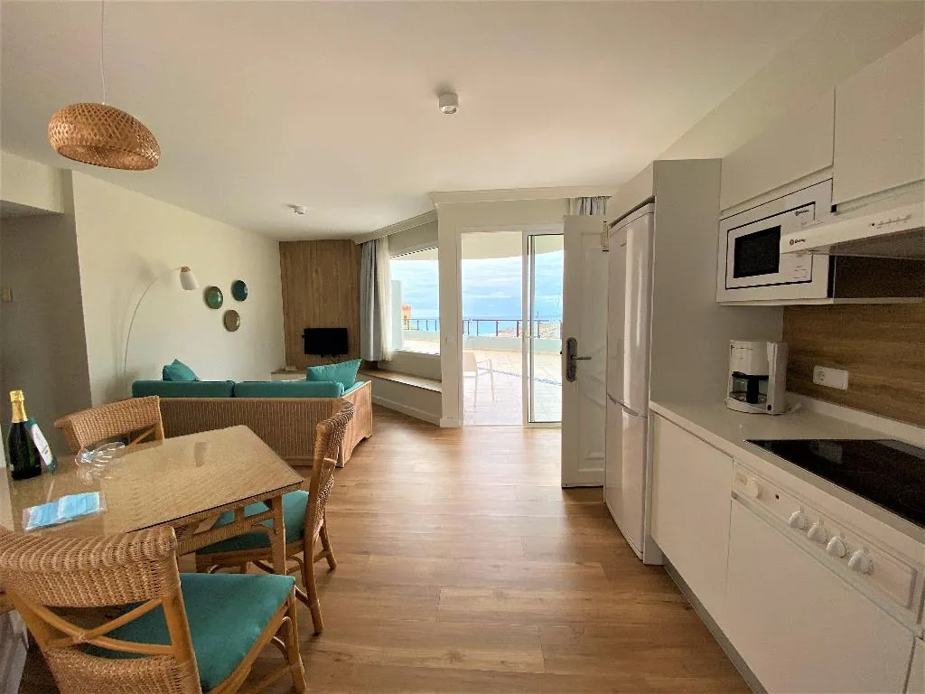 JUNIOR SUITE SEA VIEW CAPACITY 4 Room, Hotel Esmeralda Maris by LIVVO, Fuerteventura