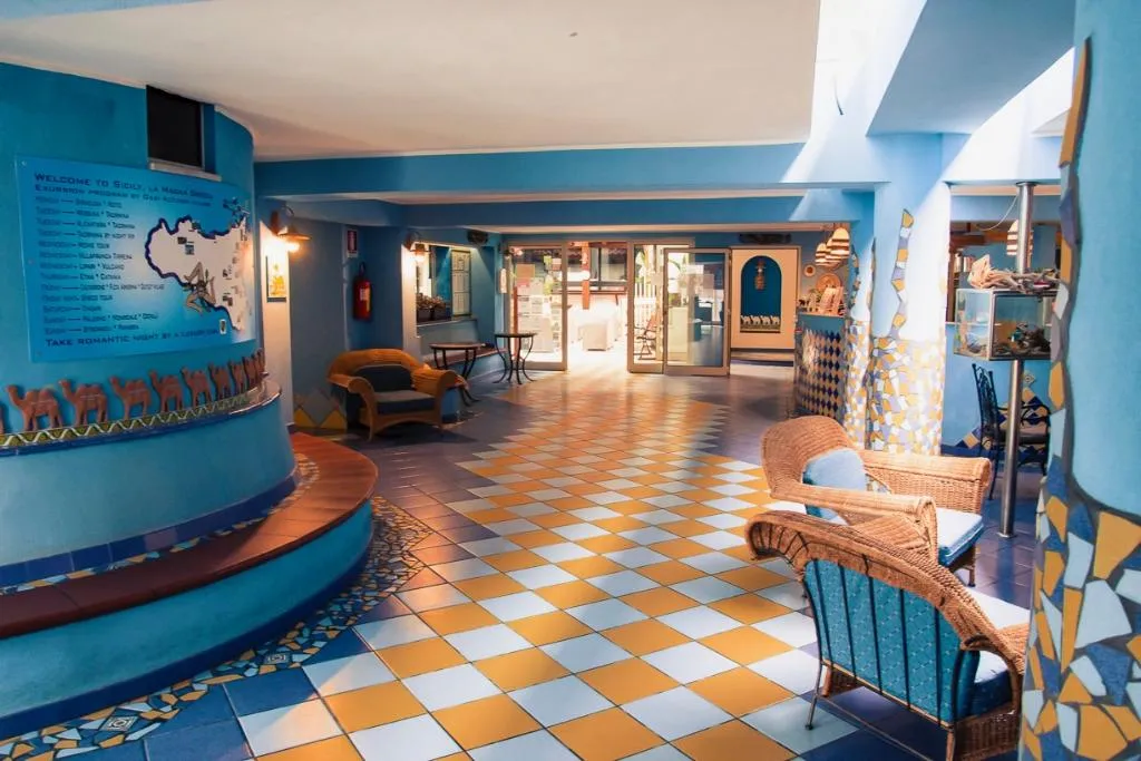 Lobby, Oasi Azzurra, Catania