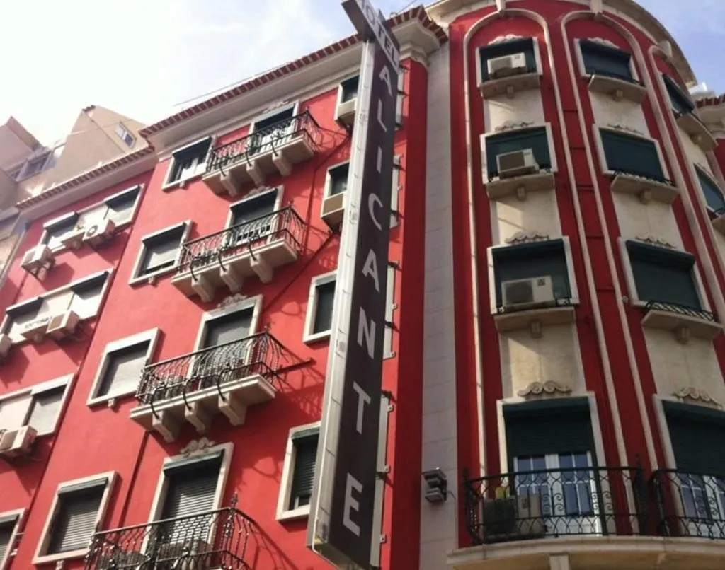General view, Alicante, Lisbon