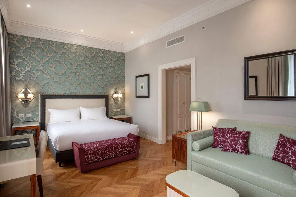 TRIPLE DELUXE Room, Rose Garden Palace, Rome