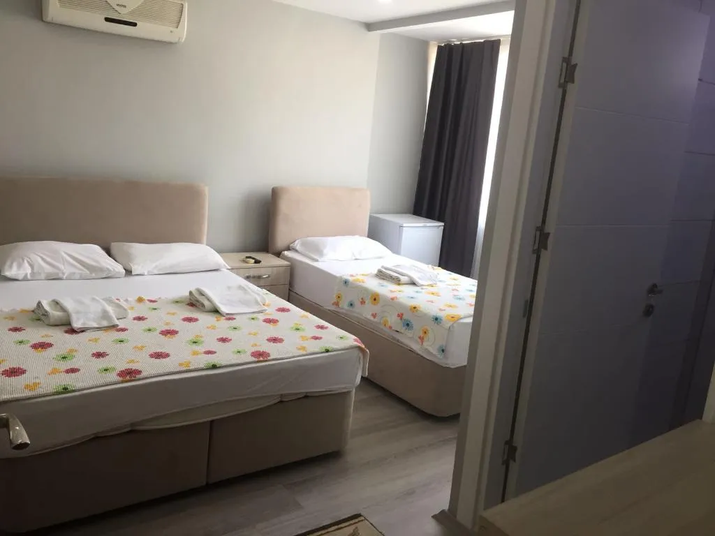 TRIPLE STANDARD Room, Selim Sultan Otel, Izmir