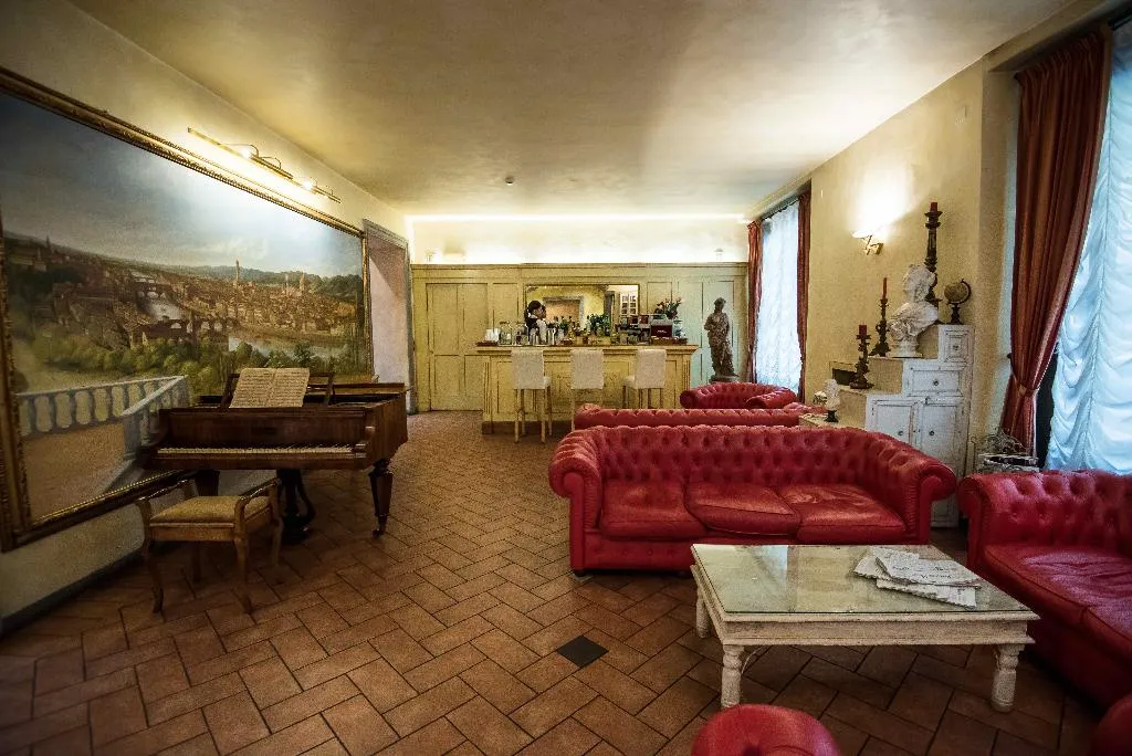 Lobby, Alba Palace, Florence