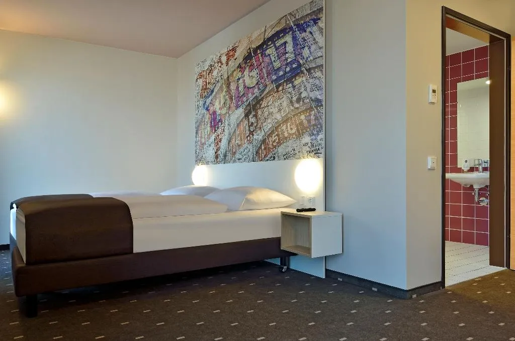 TWIN STANDARD Room, B&B HOTEL Berlin-Alexanderplatz, Berlin