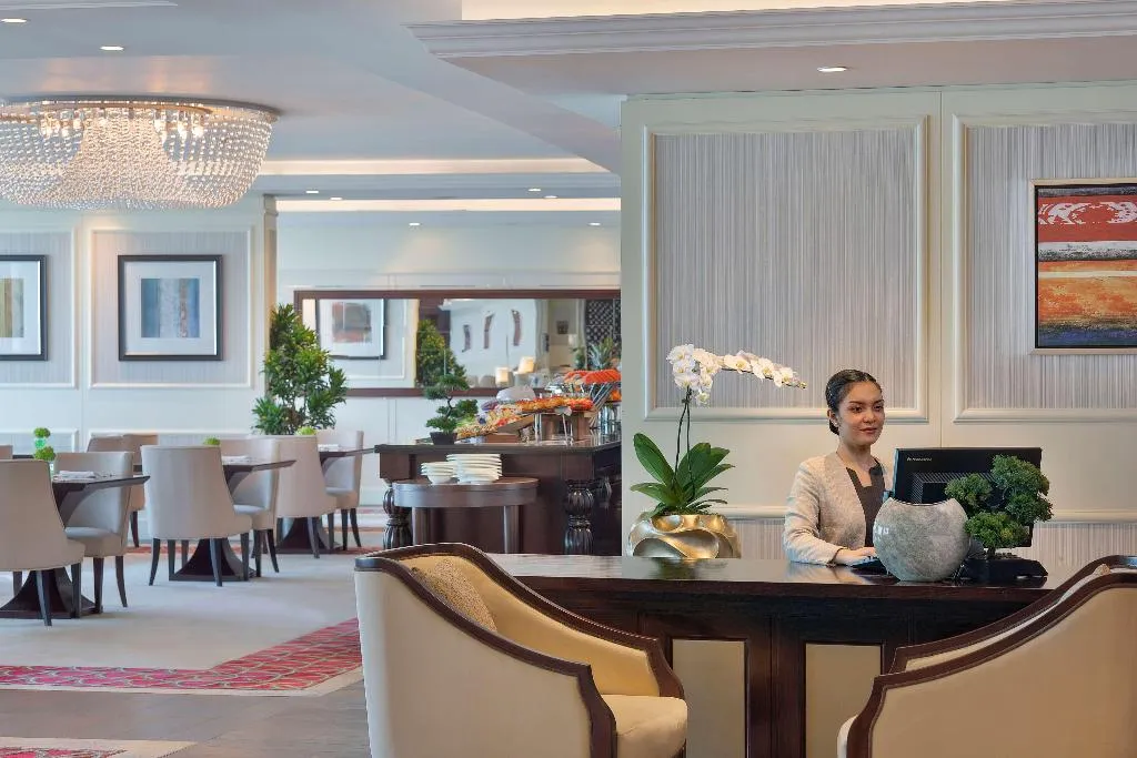 Restaurant, Waldorf Astoria Dubai Palm Jumeirah, Dubai