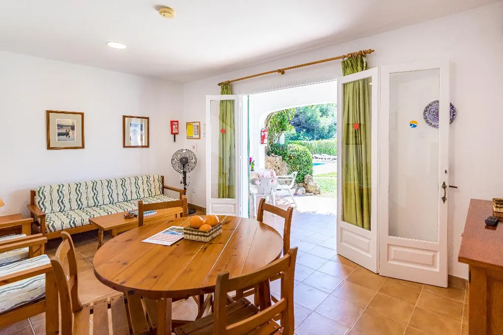 APARTMENT TWO BEDROOMS Room, Arenal Playa Menorca, Menorca