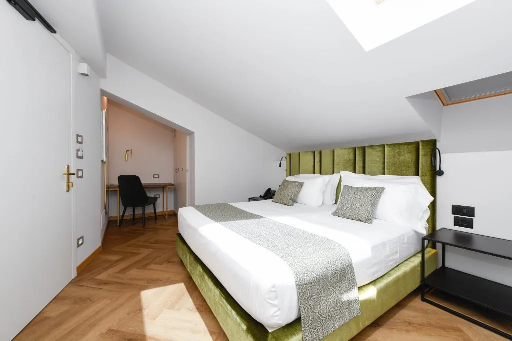 JUNIOR SUITE DELUXE Room, Palazzo Santo Spirito, Milan