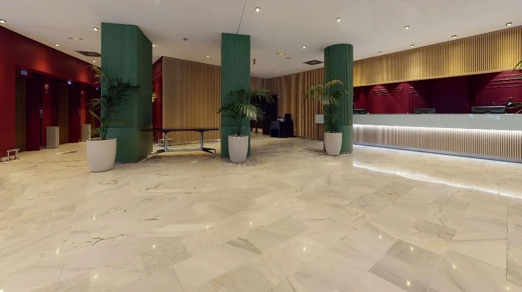 Lobby, Radisson RED Madrid, Madrid