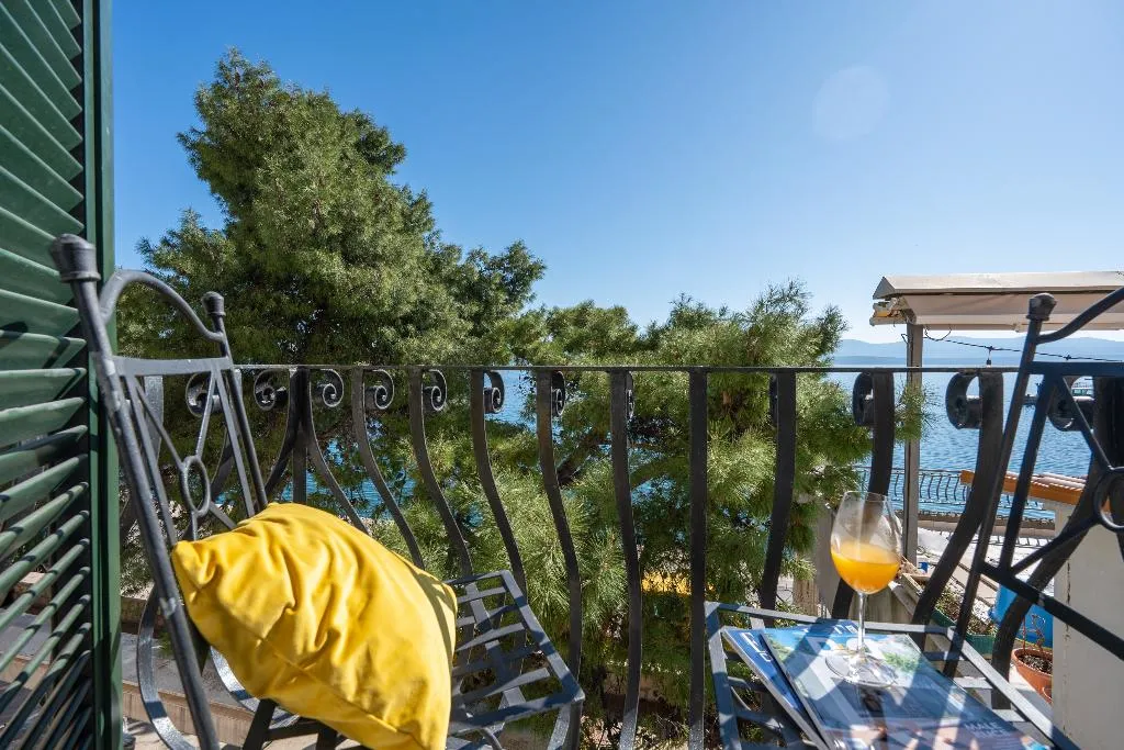 Double or Twin WITH BALCONY Room, Kastil, Split
