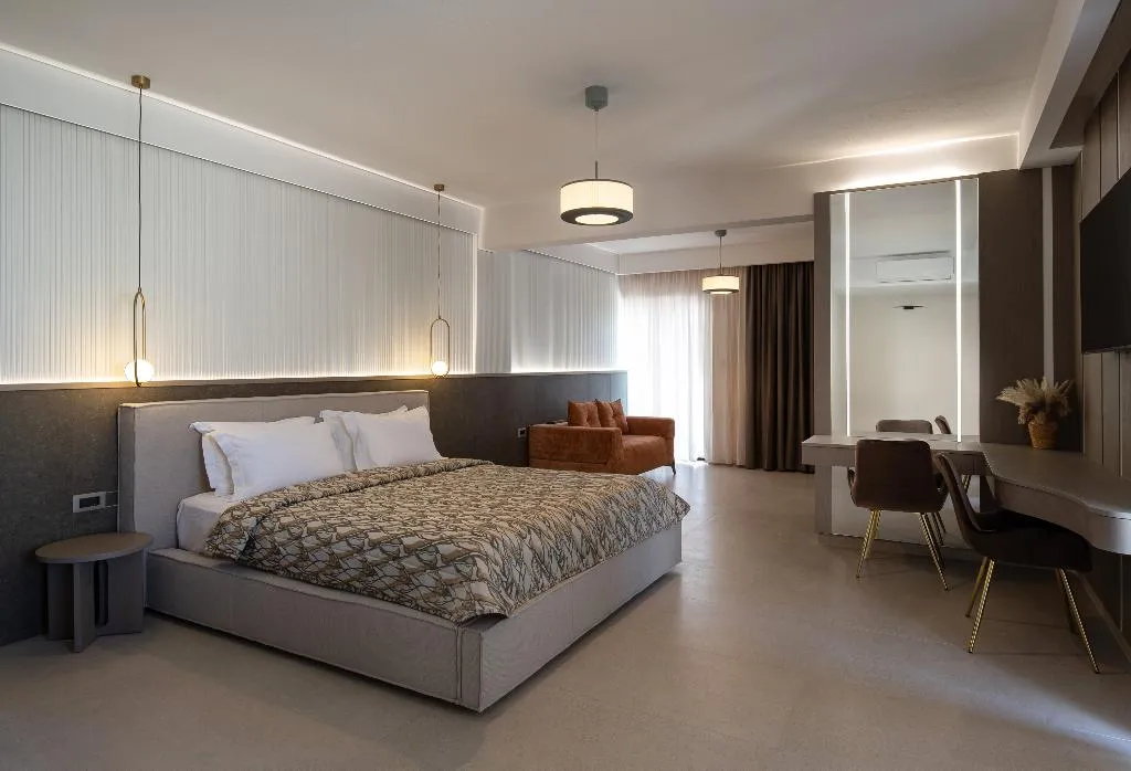 SUITE CAPACITY 4 Room, Core Hotel, Halkidiki