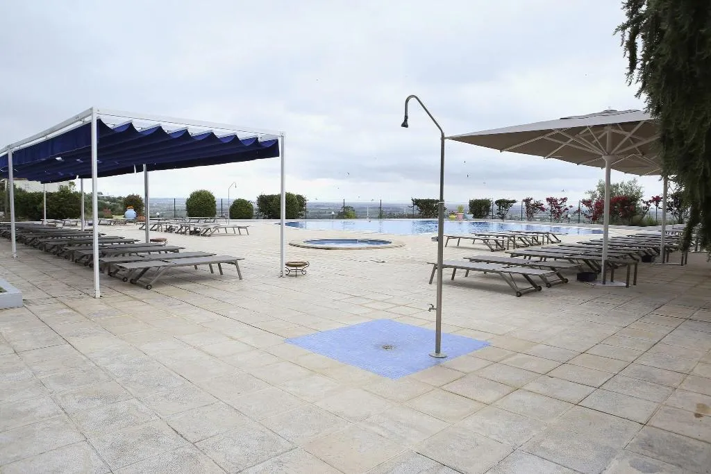 Pool, Verdi Santarem, Lisbon