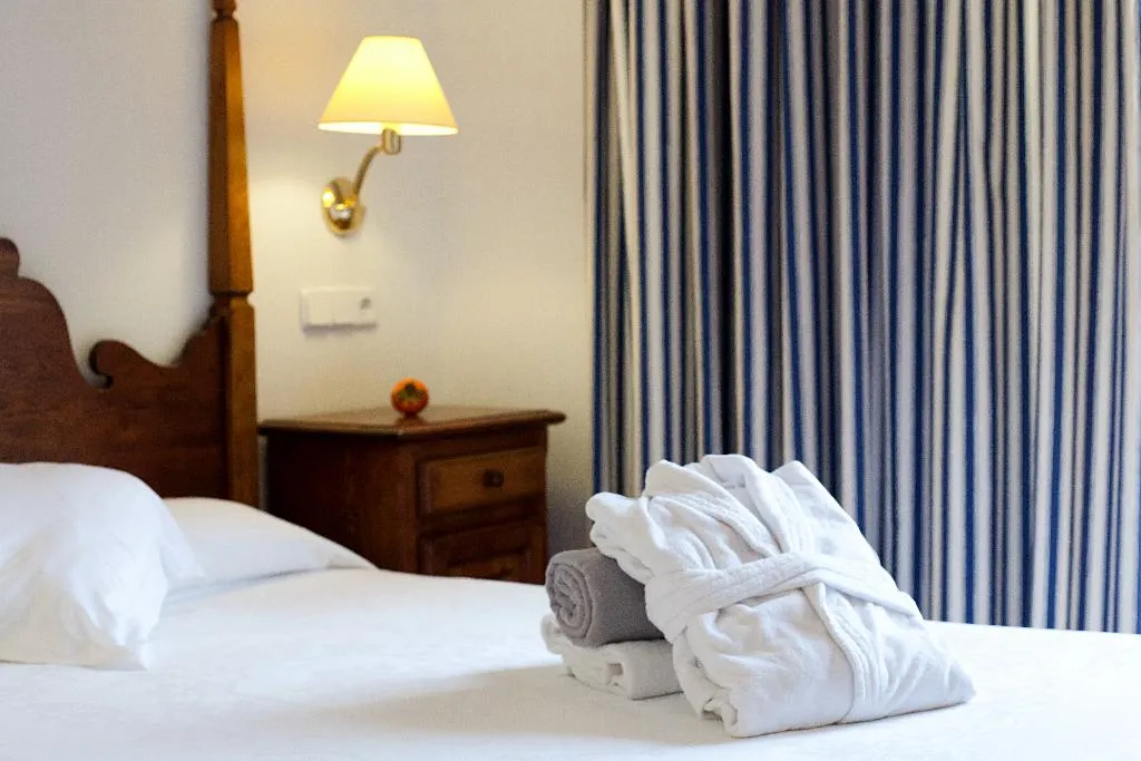 SINGLE SUPERIOR Room, Cala Sant Vicenç - ADULTS ONLY, Majorca