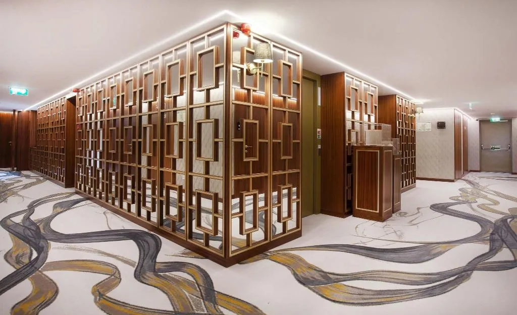 Lobby, Wine & Books Porto Hotel, Porto