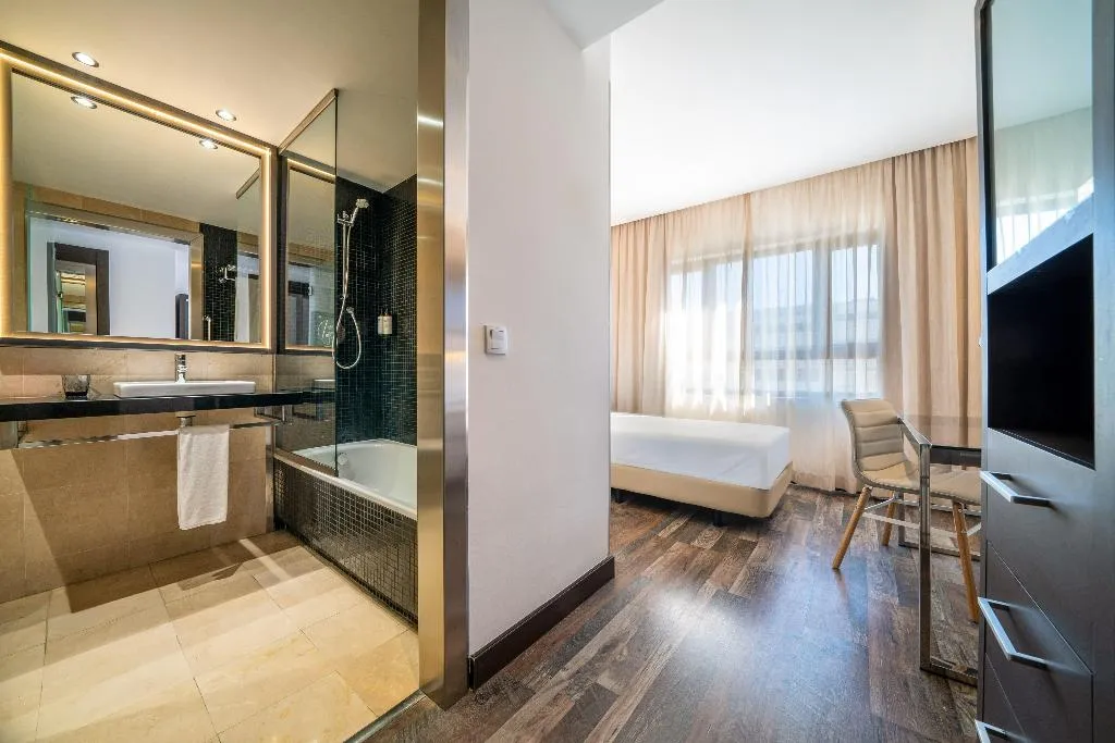 SINGLE STANDARD Room, Hotel Cádiz Paseo del Mar, Affiliated by Meliá, Costa De La Luz