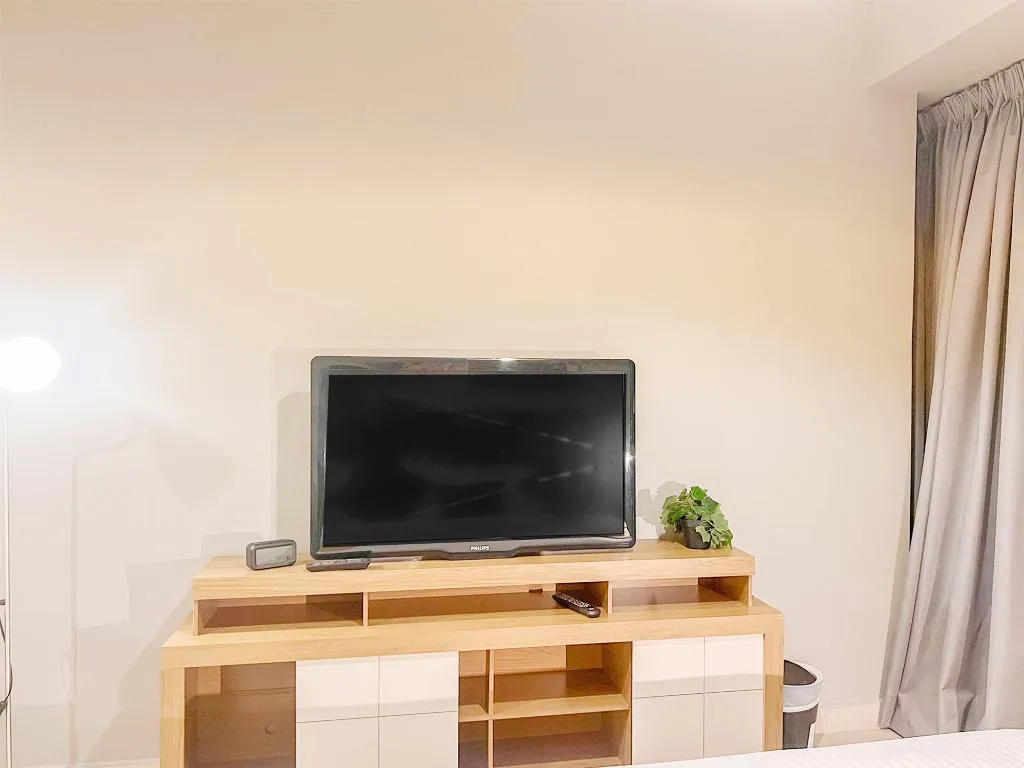 STUDIO ONE BED Room, Goldcrest Executive, Dubai