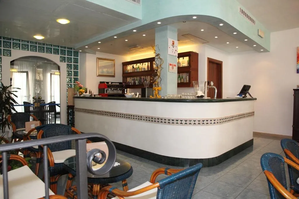 Bar, Hotel Bellevue, Venice