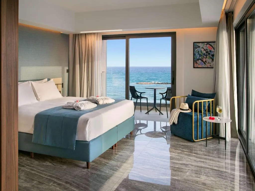 Room, Mercure Larnaca Beach Resort, Cyprus