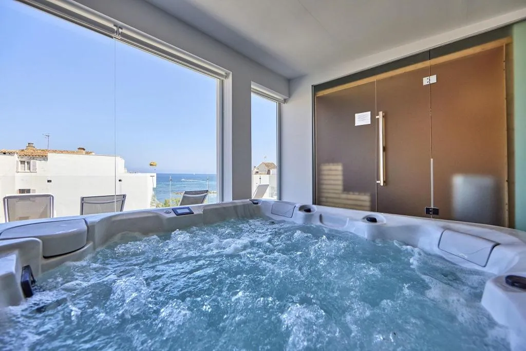 Sports and Entertainment, Hotel Ilusion Moreyo Adults Only, Majorca