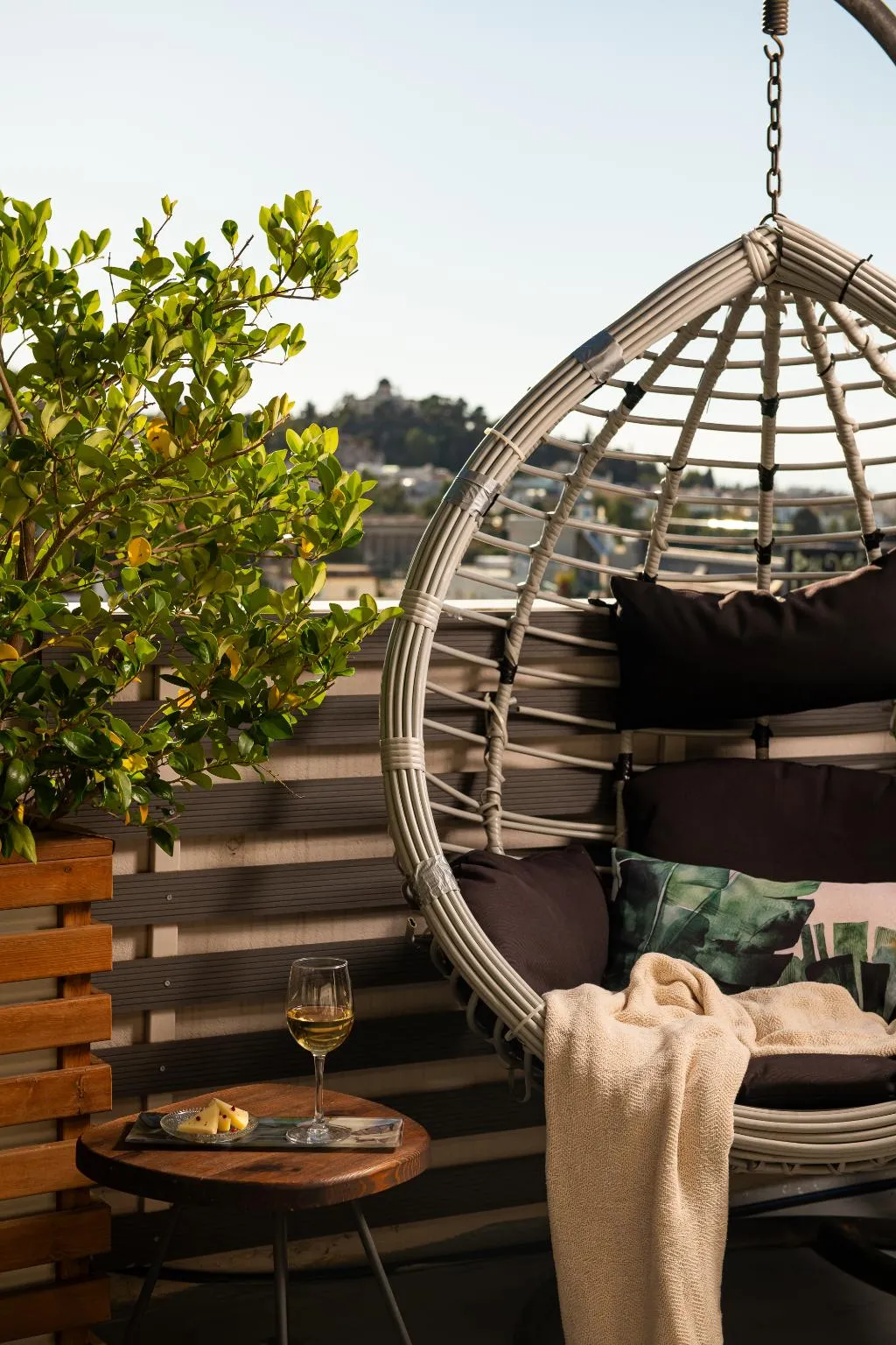 Terrace, The Urban Nest Athens - Suites & Apartments, Athens