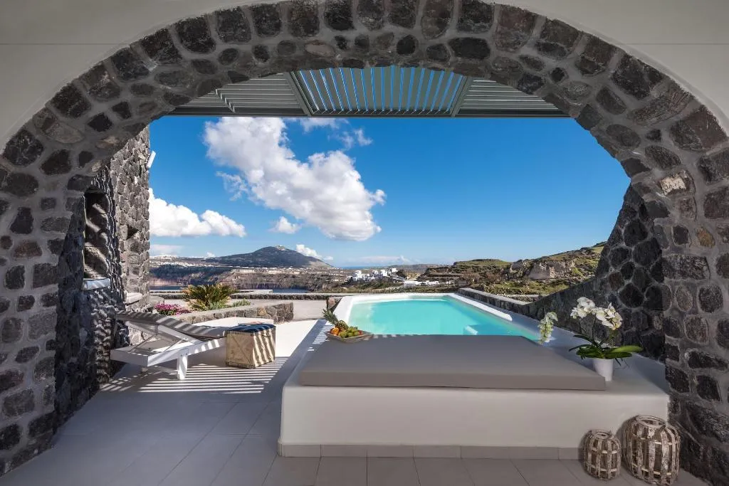 Room, Elements of Caldera Suites, Santorini