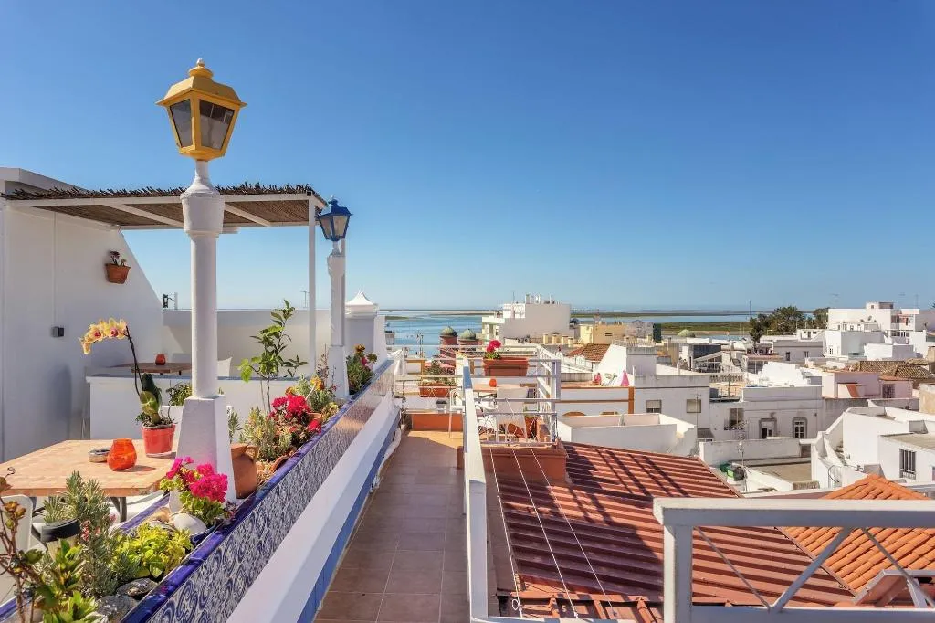 Terrace, Pension Bicuar, Algarve