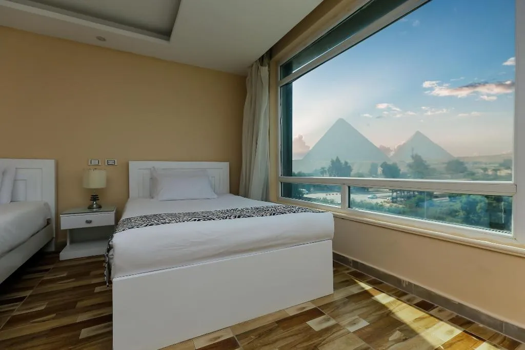 Room, Turquoise Pyramids Hotel, Cairo