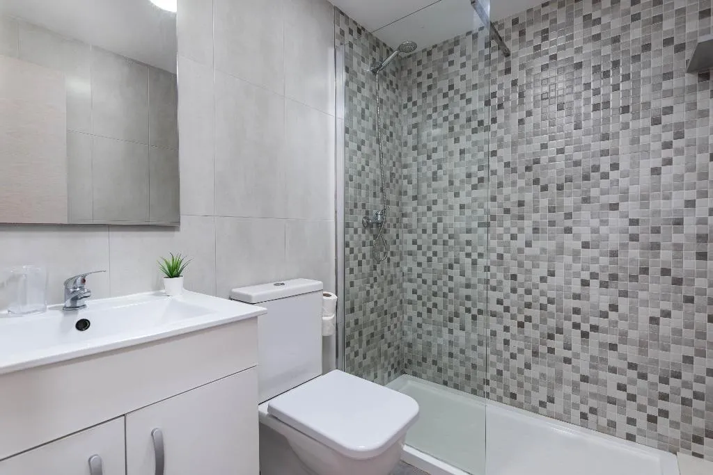 APARTMENT SUPERIOR WITH TERRACE Room, Acapulco Apartments, Majorca