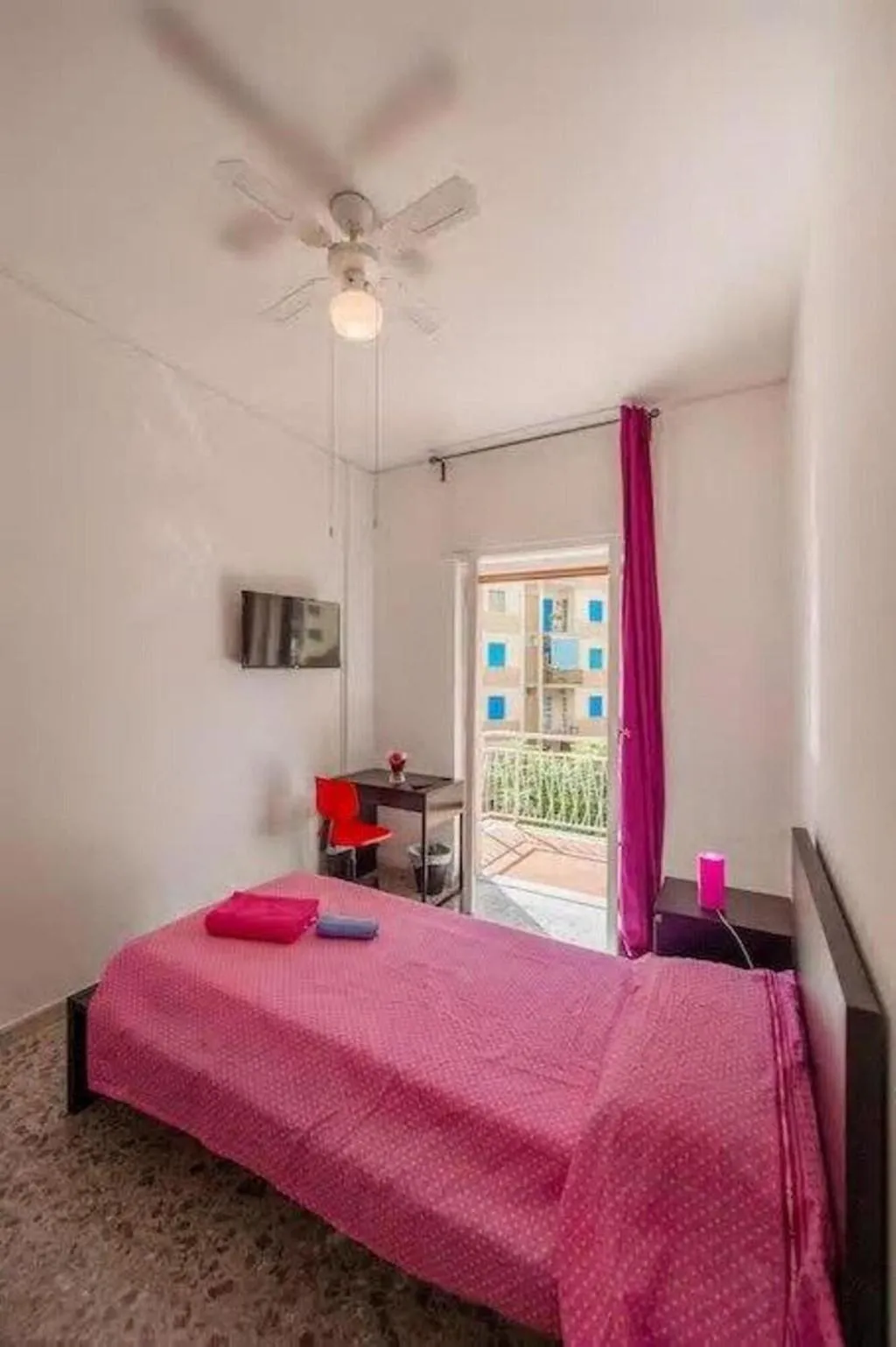 Room, Bed And Breakfast Alexander, Naples