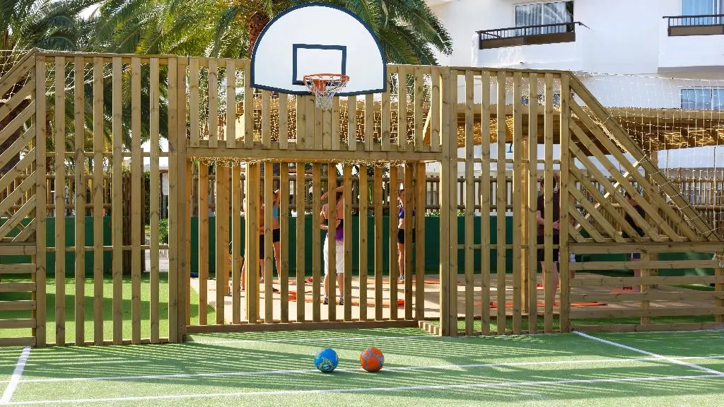 Sports and Entertainment, Servatur Waikiki, Gran Canaria