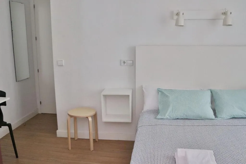 Room, Hostal La Zona, Madrid
