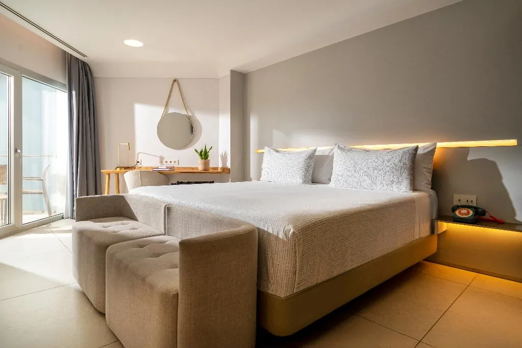 Double or Twin PREMIUM WITH VIEWS Room, Innside Alicante Porta Maris, Costa Blanca
