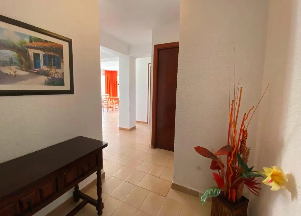 APARTMENT CAPACITY 6 Room, Santa Rosa, Costa Dorada