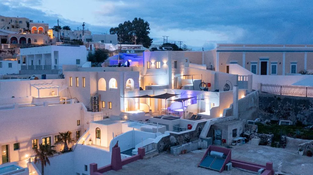 General view, Caldera Cliff Illusion Suites, Santorini