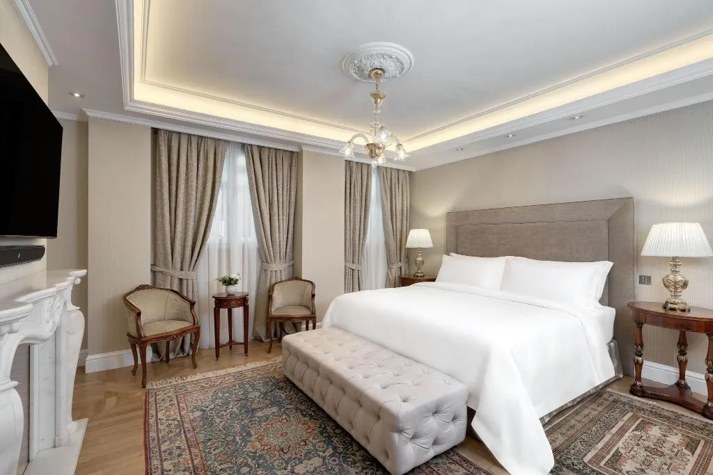 Room, Grande Bretagne, A Luxury Collection Hotel, Athens