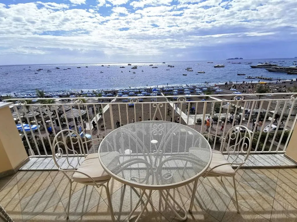 Room, La Caravella Positano, Naples
